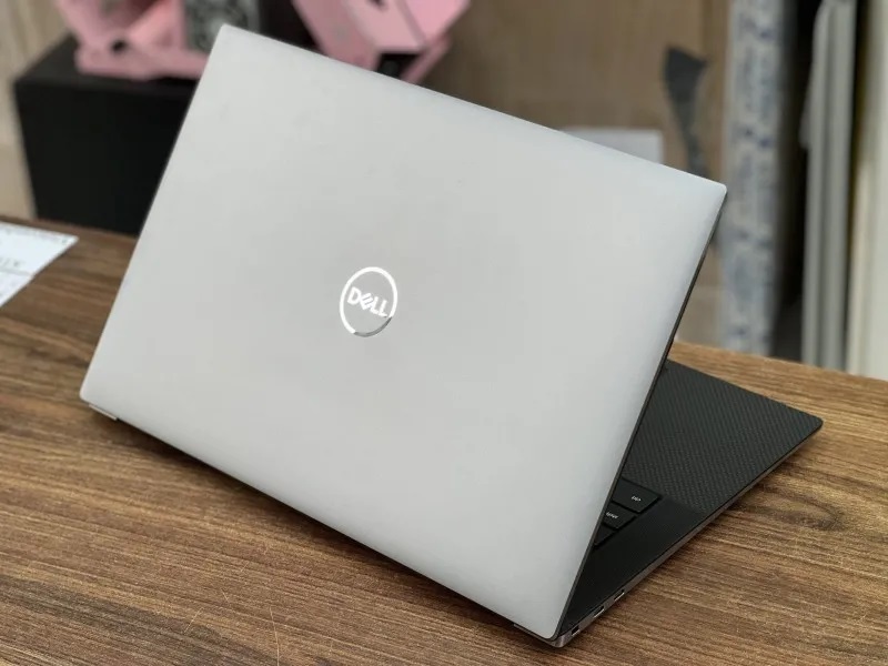 لپ تاپ dell precision 5550 i7