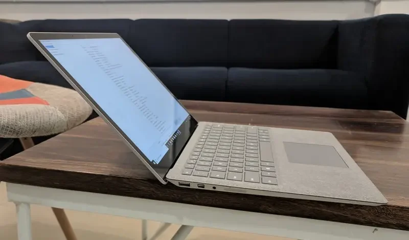 لپ تاپ surface laptop 2 i5